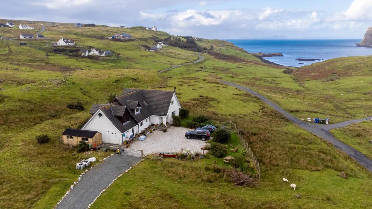 Carters Rest Guesthouse Milovaig ภายนอก รูปภาพ