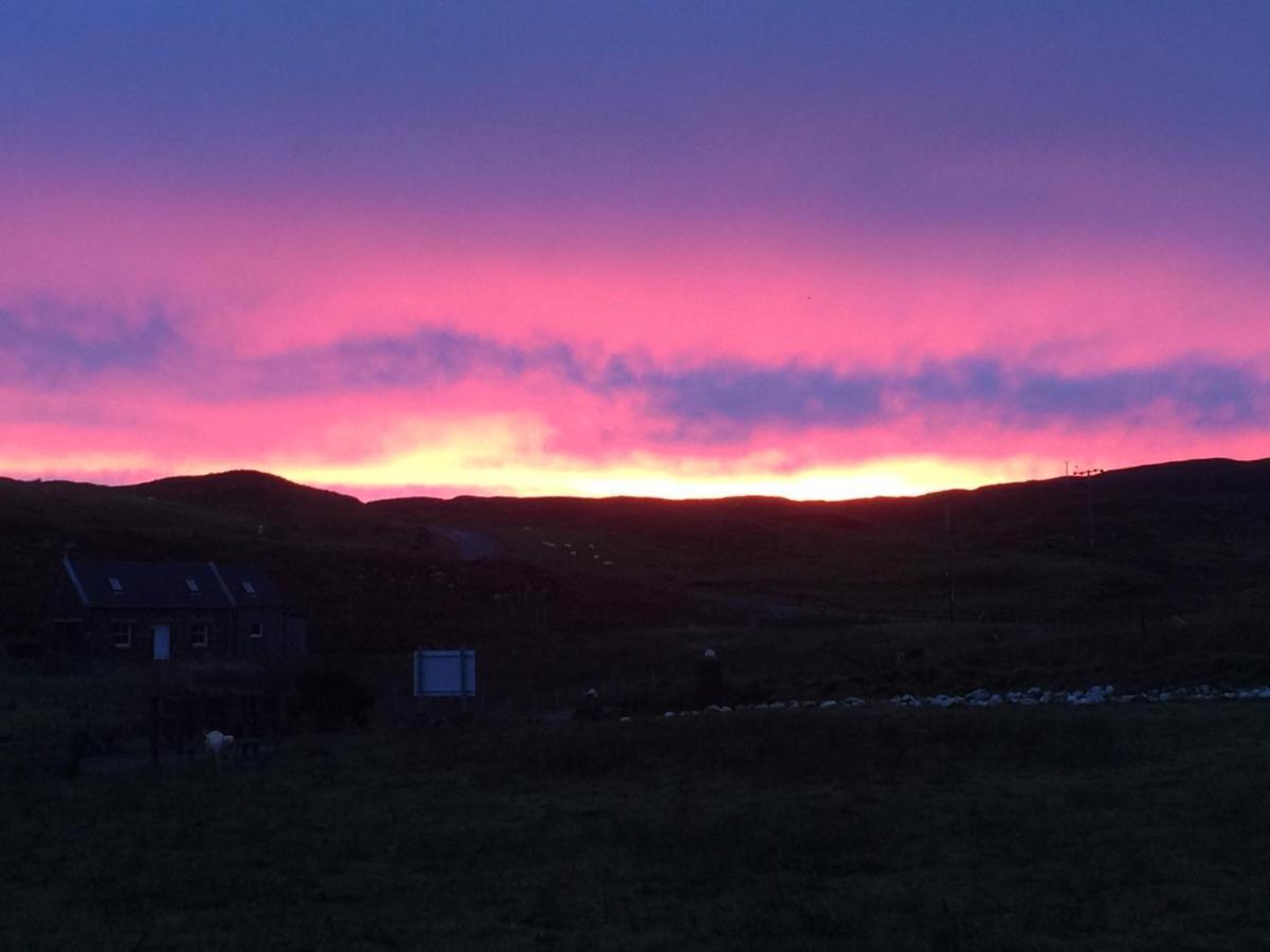 Carters Rest Guesthouse Milovaig ภายนอก รูปภาพ